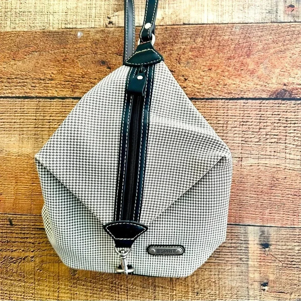 Esprit 90’s Vintage Houndstooth Convertible Backpack